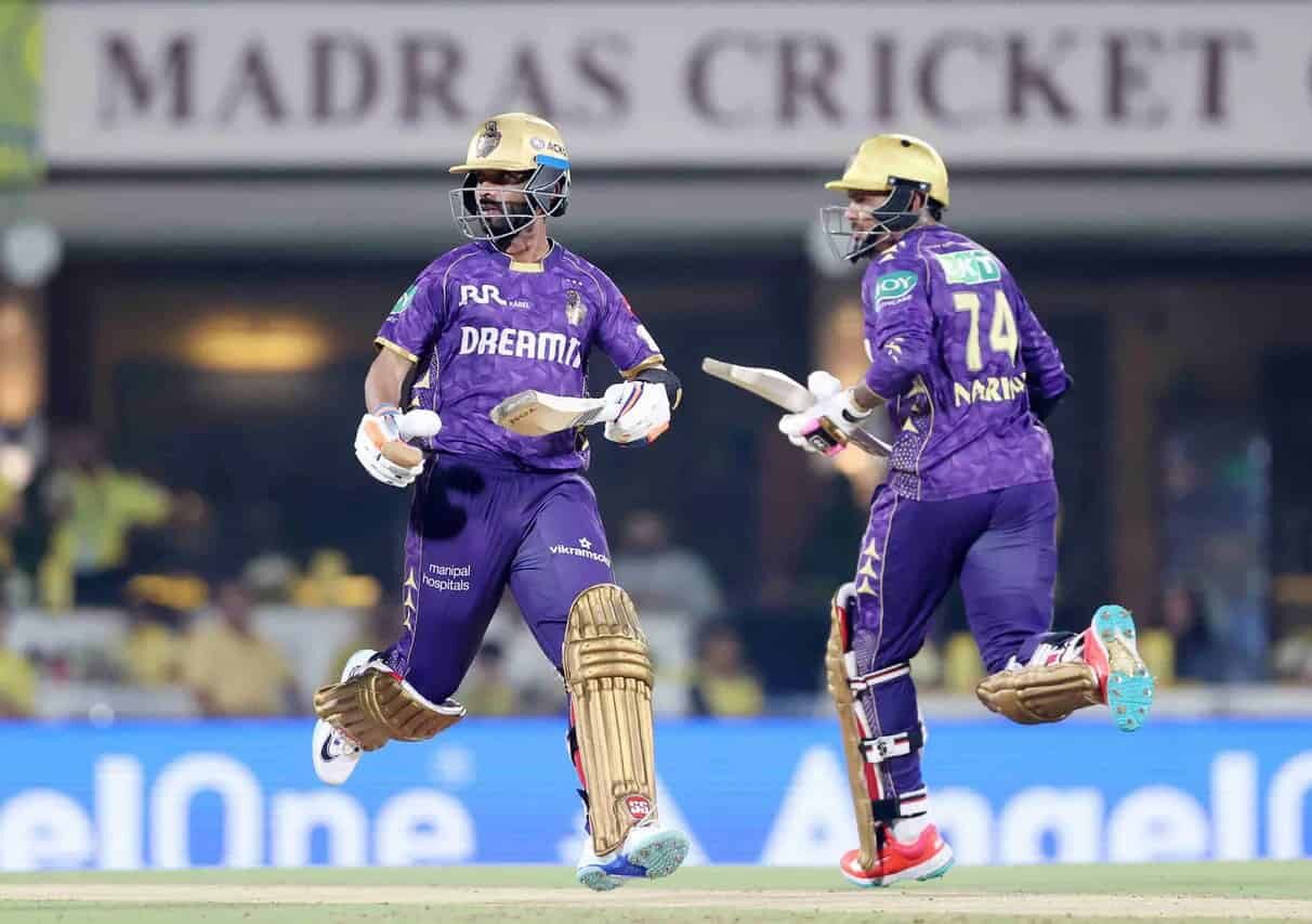 KKR vs CSK: MS Dhoni's Captaincy Return Overshadowed as Chennai Falls to 8-Wicket Defeat KKR Batting