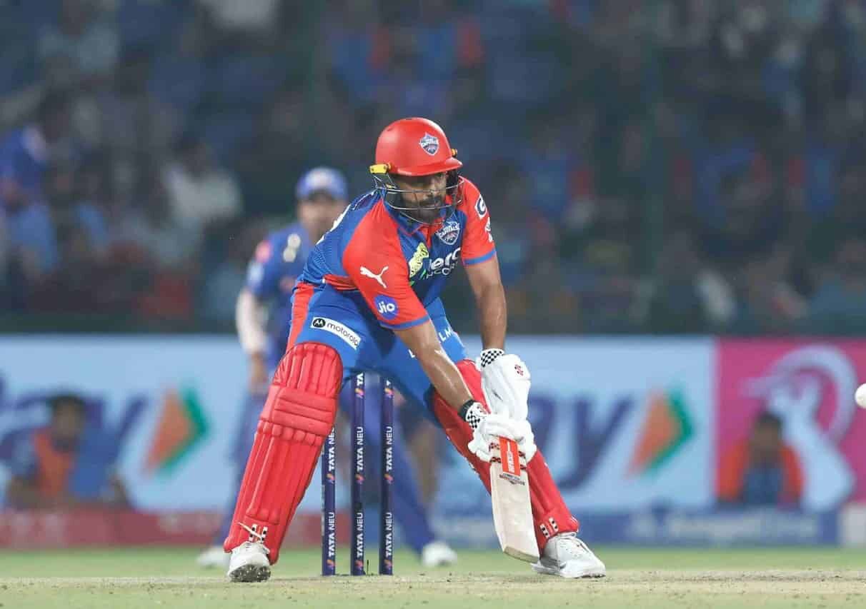MI vs DC: Mumbai Indians Hold Nerve in Thriller, Beat Delhi Capitals by 12 Runs Karun Nair